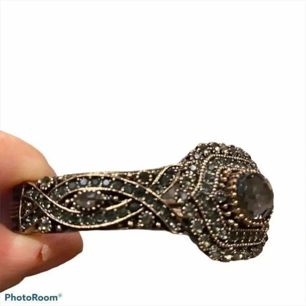 Bohemia Gray Crystal bracelet